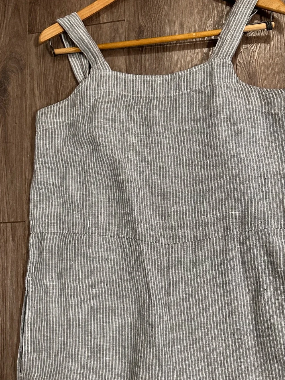 Everlane sleeveless wide